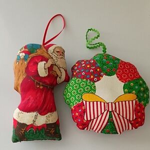Vintage Handmade Stuffed Santa & Wreath Tree Ornaments Get In Time For Christmas